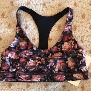 Lululemon Break Free Sports Bra NWT